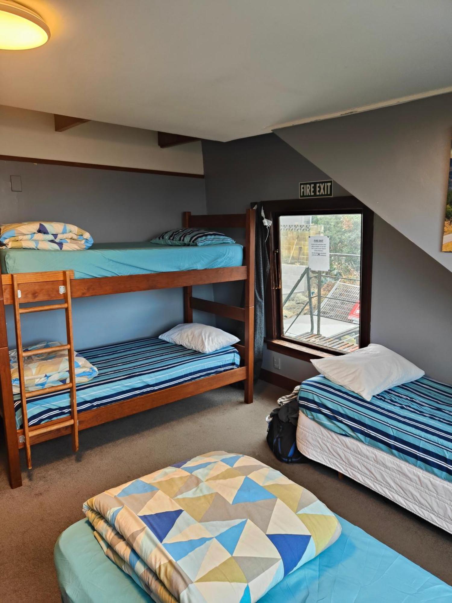 Manor House Backpackers Hostel Dunedin Ngoại thất bức ảnh