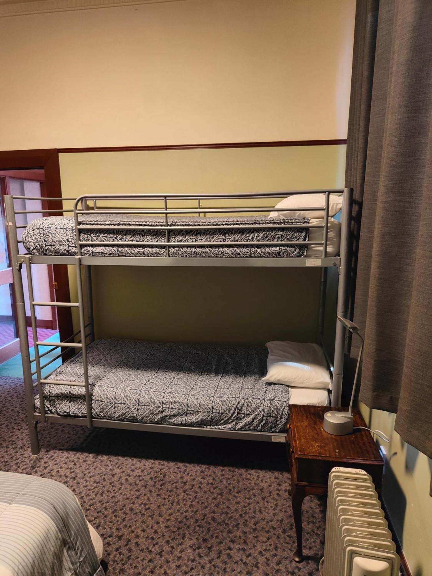 Manor House Backpackers Hostel Dunedin Ngoại thất bức ảnh